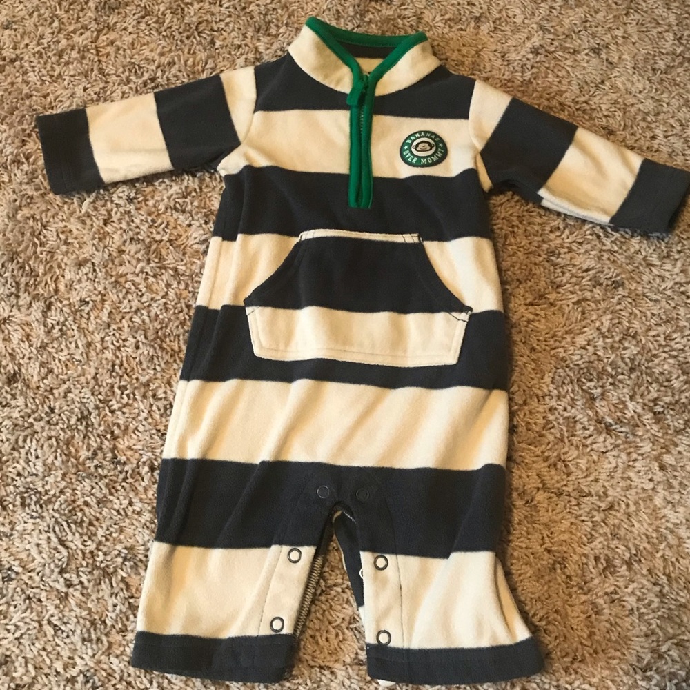 Carters fleece striped outfit